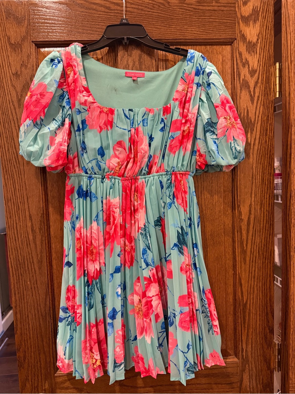 Floral Puff-Sleeve Dress in Mint and Hot Pink